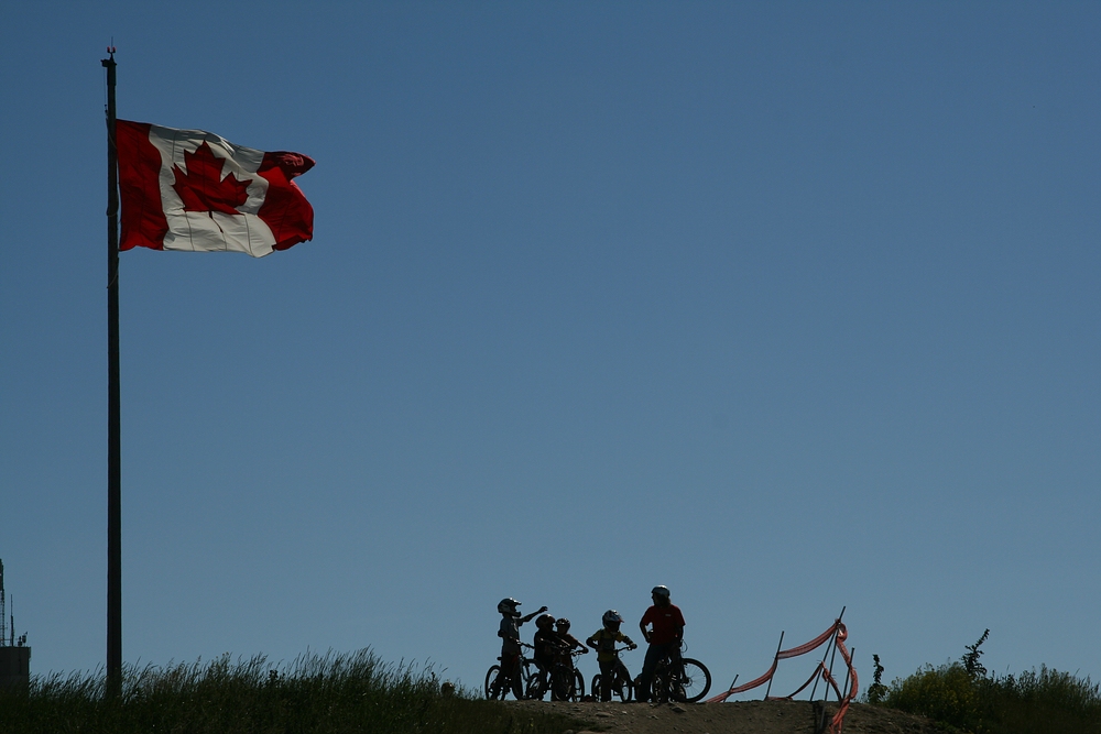 Mountainbiker auf dem olympischen Berg bei Calgary