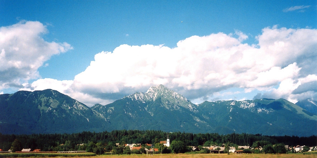 mountains 2004