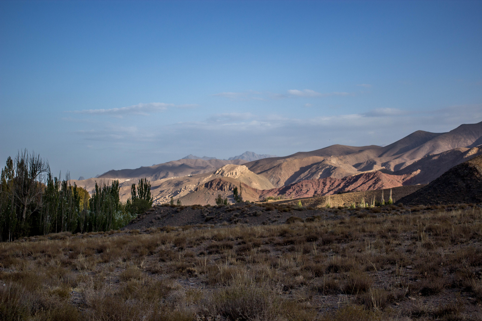 Mountains close to abyaneh