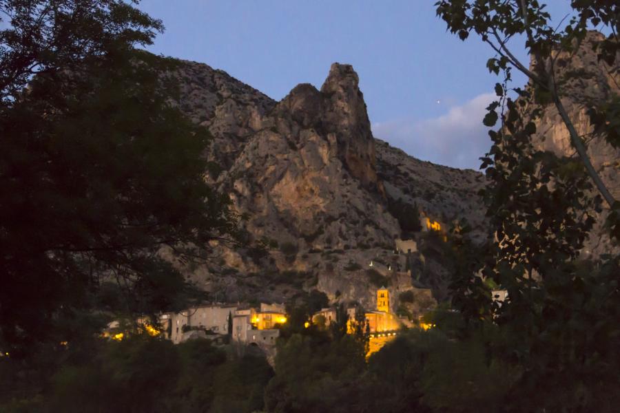 Moustiers