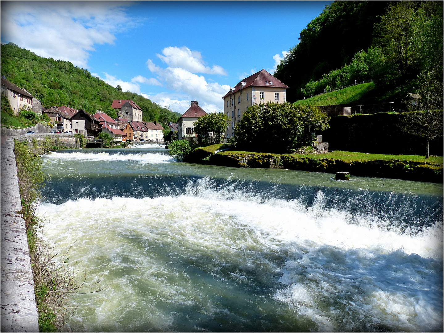 MOUTHIER - HAUTE-PIERRE