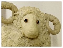 mouton jaunâtre