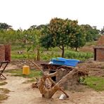 Moyo: bathroom, toilet and kitchen