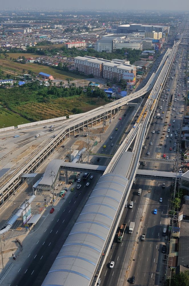 MRT Purple line under construction