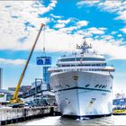 Ms AMADEA am Kreuzfahrt-Terminal HAMBURG-Altona ...