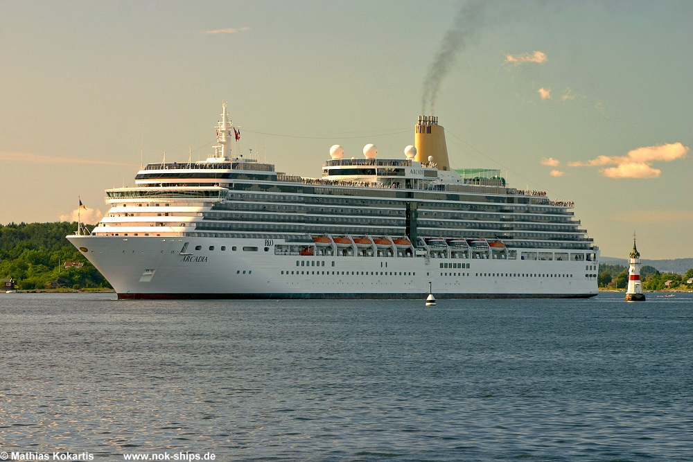 MS Arcadia beim Erstanlauf in der norwegischen Hauptstadt Oslo