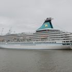MS Artania in Bremerhaven