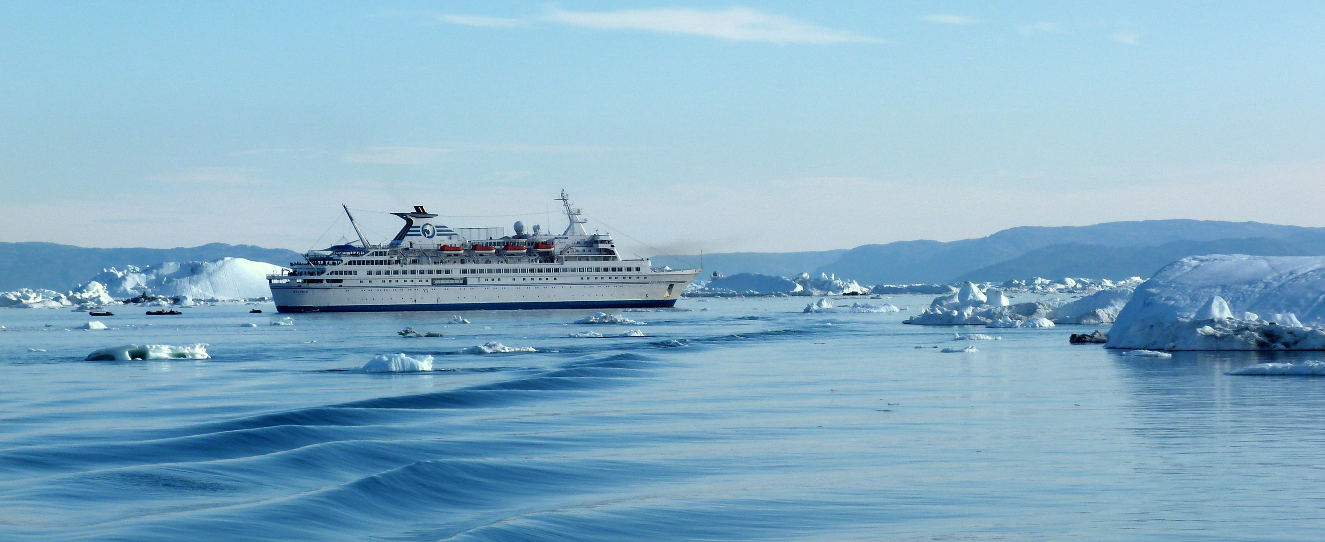 MS Delphin in der Diskobucht/Grönland