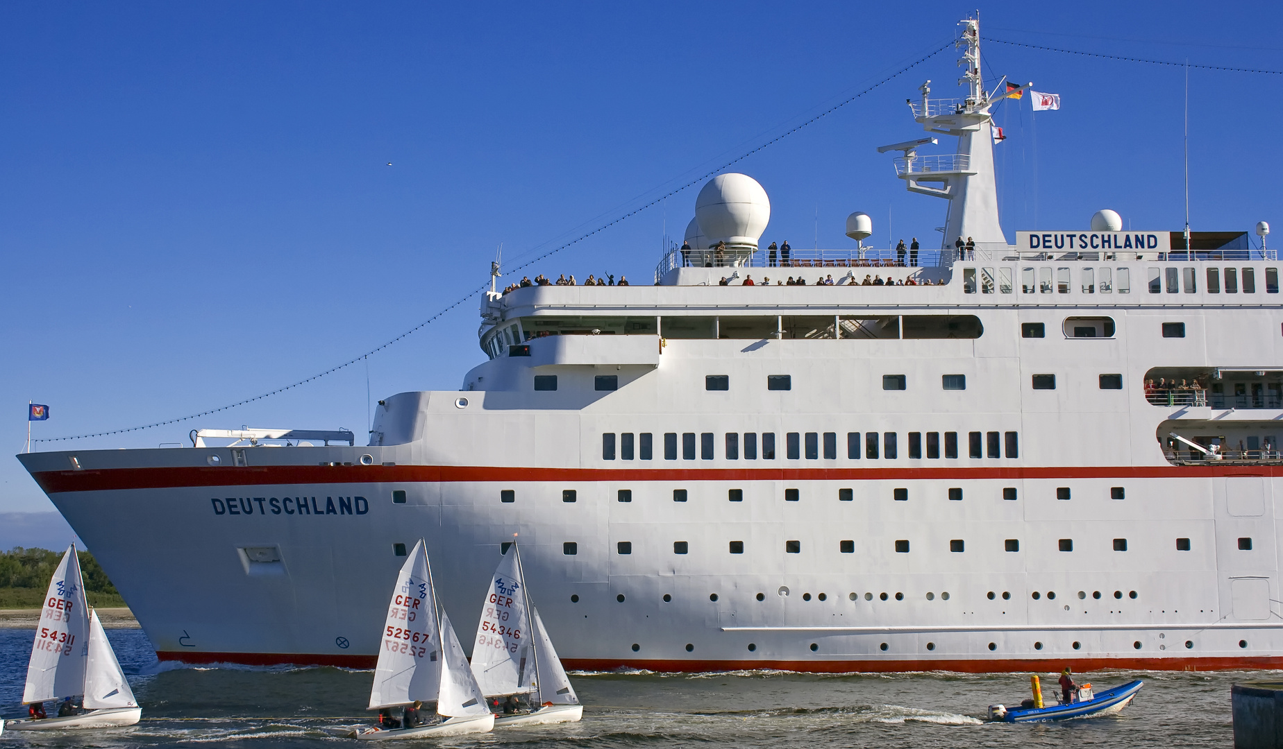 MS Deutschland in Travemünde 2