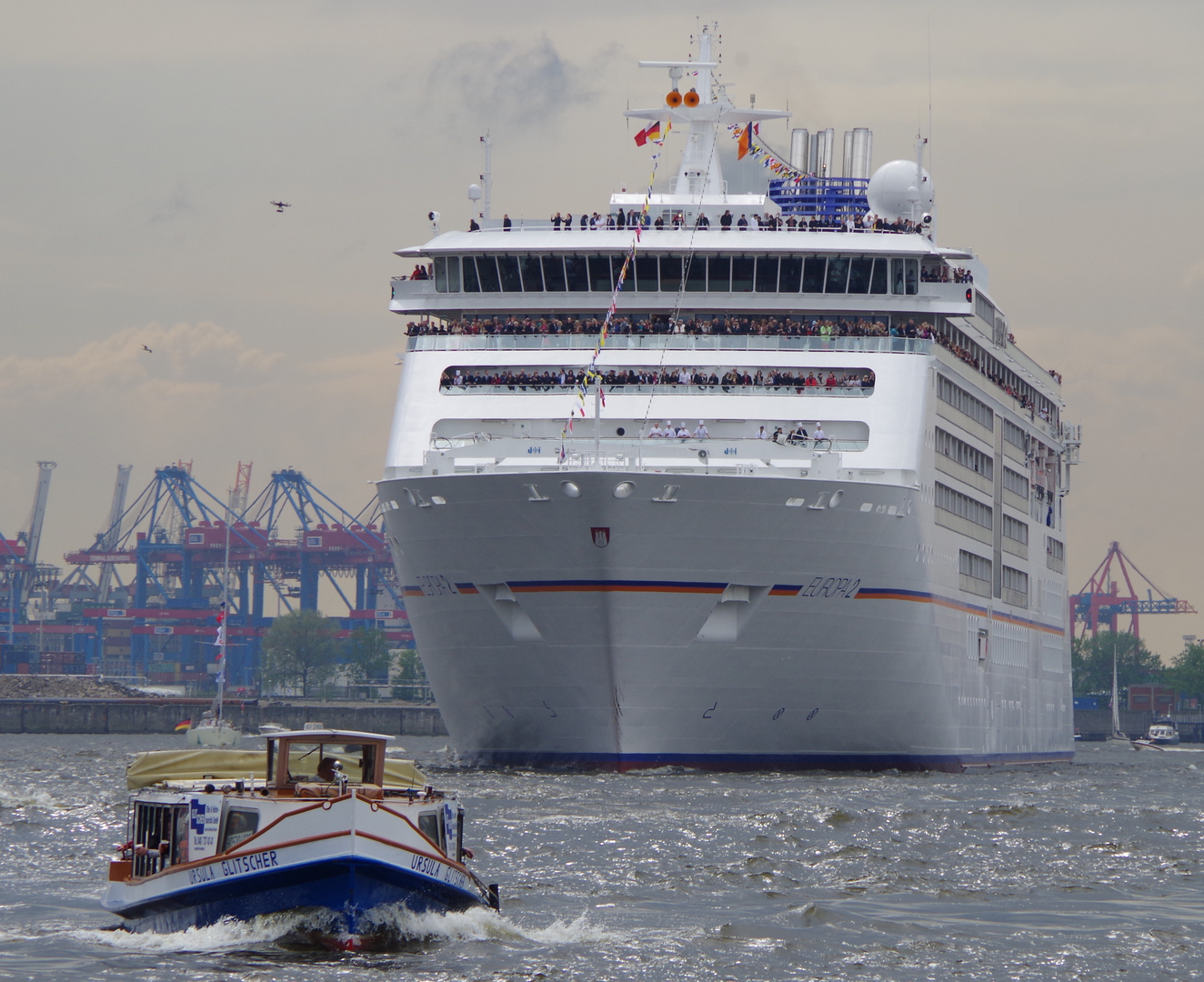 "MS Europa 2" Foto & Bild deutschland, europe, hamburg Bilder auf