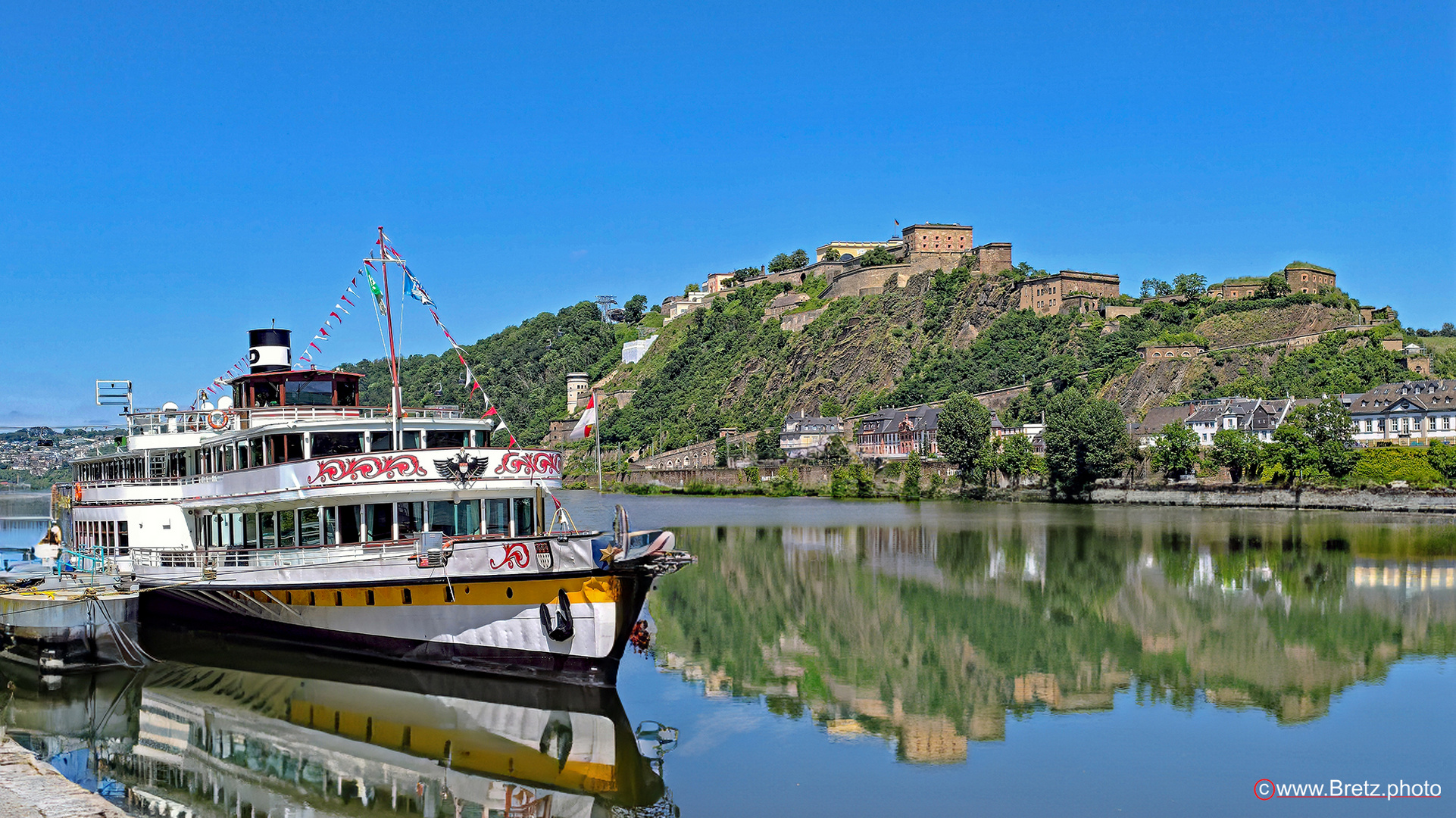 MS Goethe und Festung Ehrenbreitstein