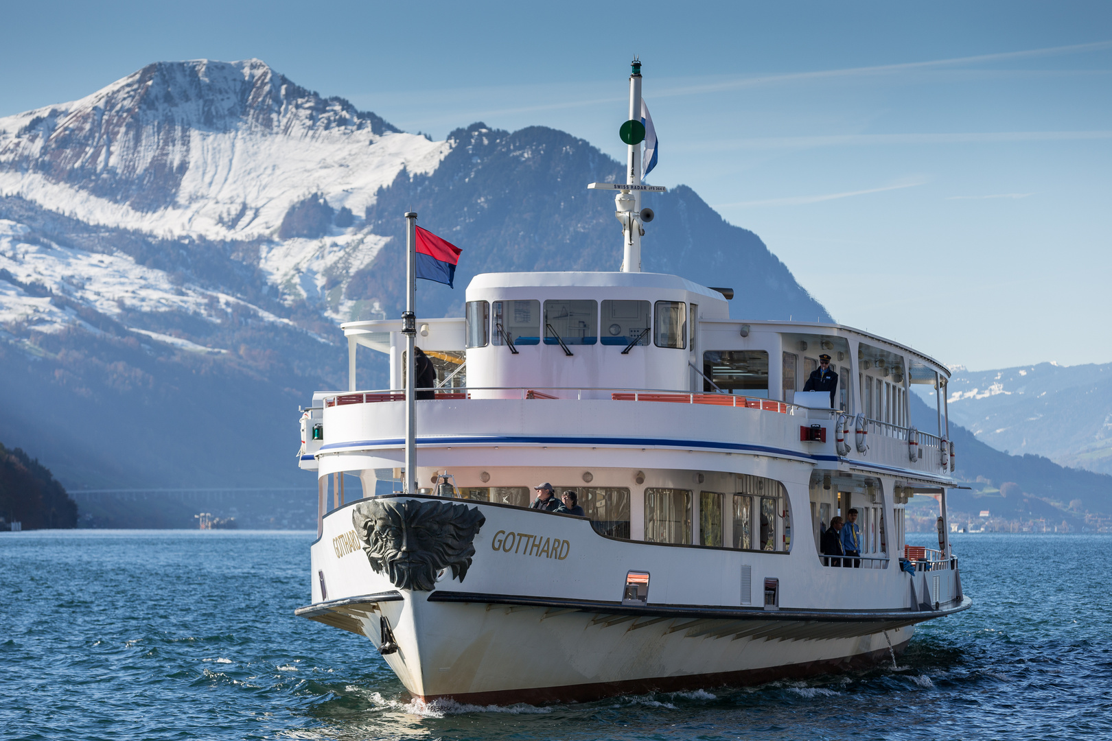 MS Gotthard der SGV läuft Brunnen SZ an