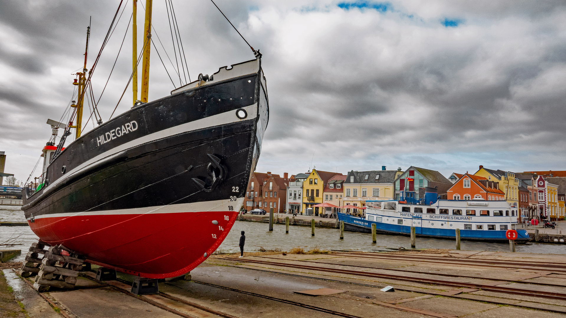 MS "Hildegard" in Husum