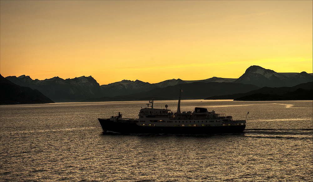 MS Lofoten