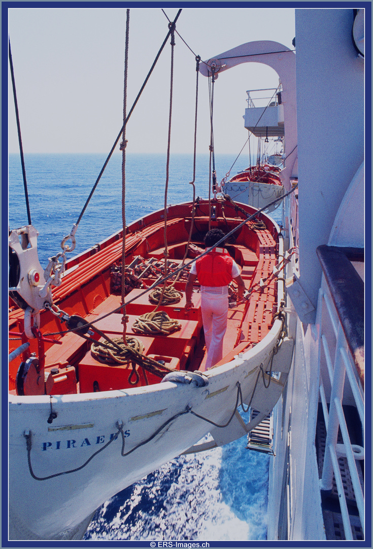 MS Navarino July 1978 embarcations  de sauvetage ©