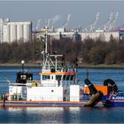 MS NJÖRD, Cuxhaven ... Saugbagger und Wasserinjektionsfahrzeug ....