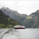 ~ MS Nordnorge im Geiranger Fjord ~