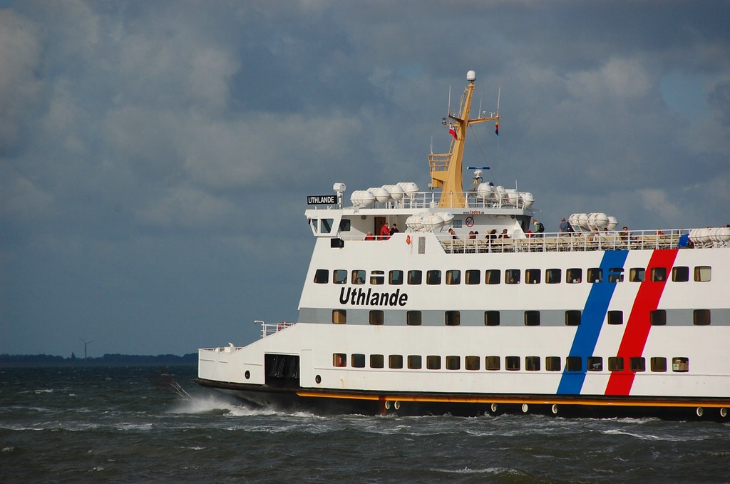 MS Uthlande IV