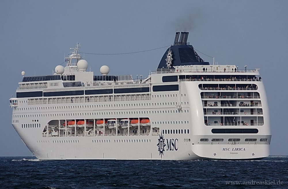 MSC Lirica