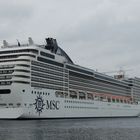 MSC Poesia im Hafen von Stavanger