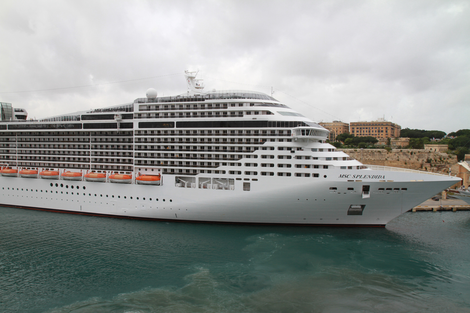 MSC Splendida