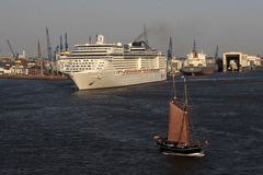 MSC Splendida nimmt Kurs auf Nordsee