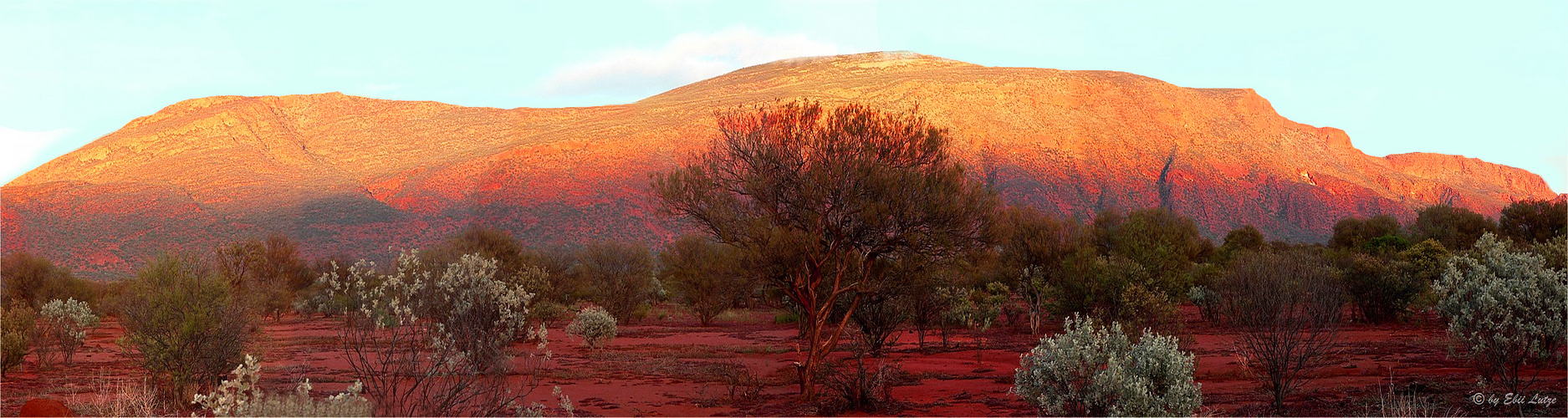 *** Mt Augustus at sunrise ***