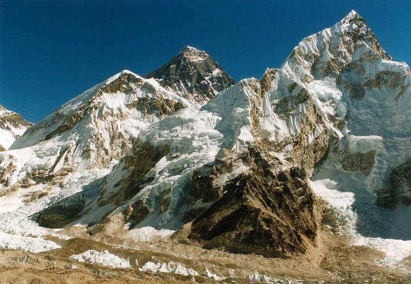 Mt. Everest im Winter