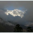 Mt. Everest in natürlichem Bilderrahmen