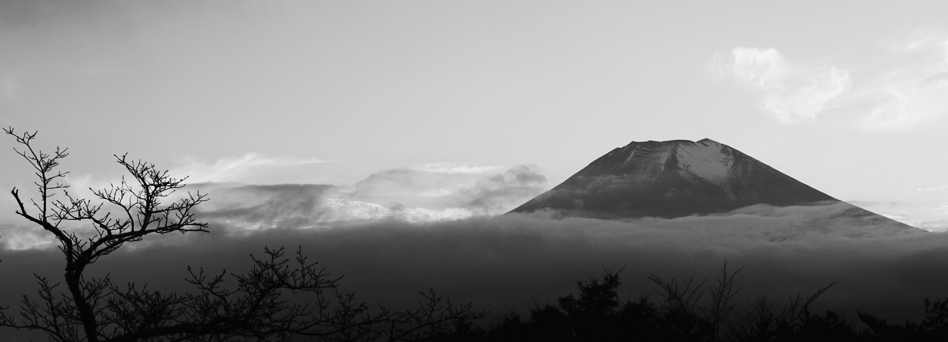 Mt. Fuji in den Wolken