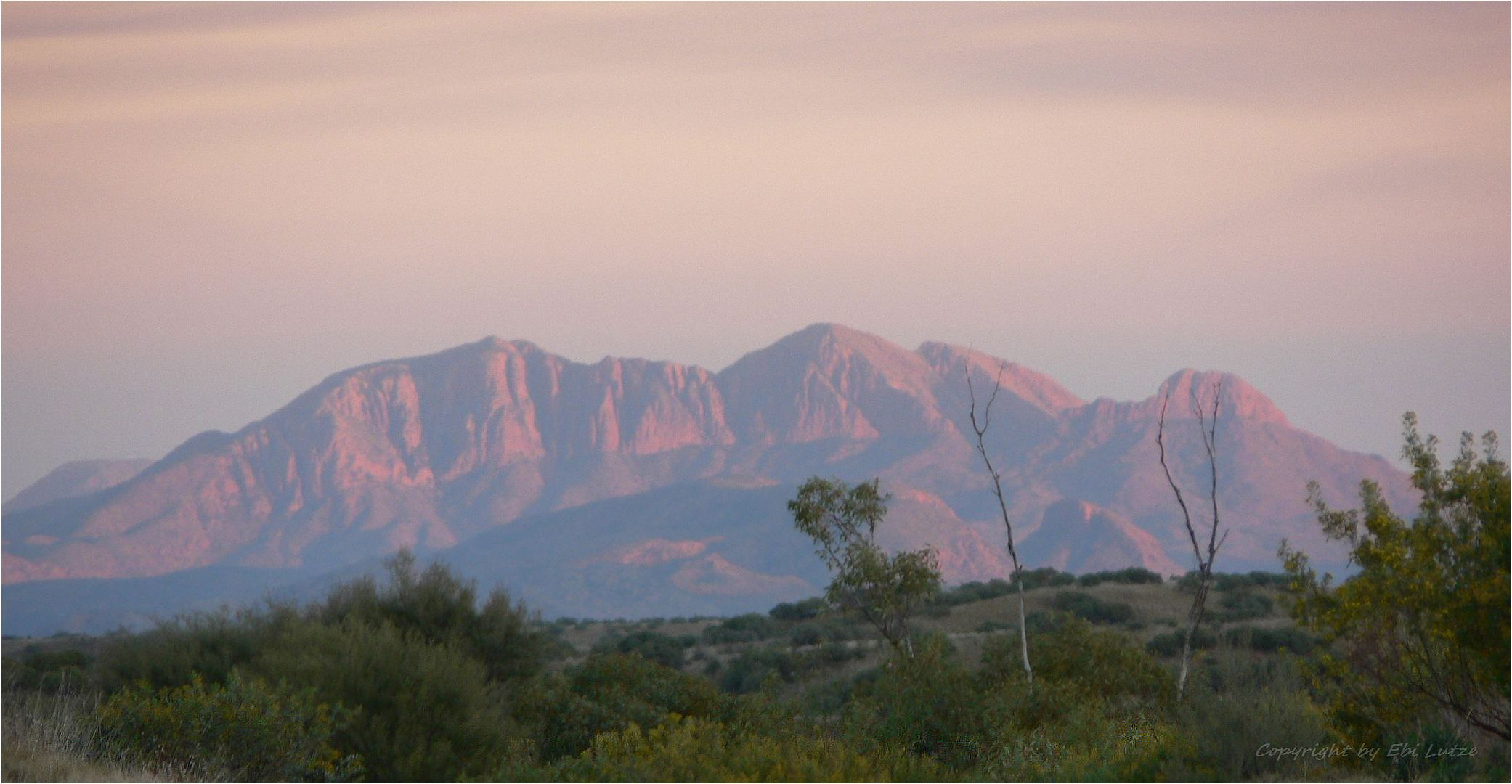 * Mt. Sonders / Rwetyepme / on a smokey evening * 