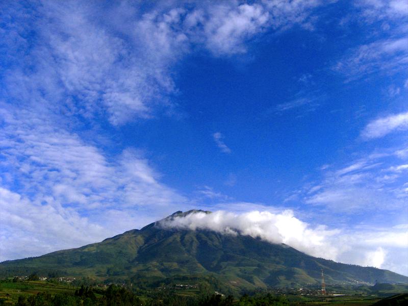 Mt Sumbing, Java