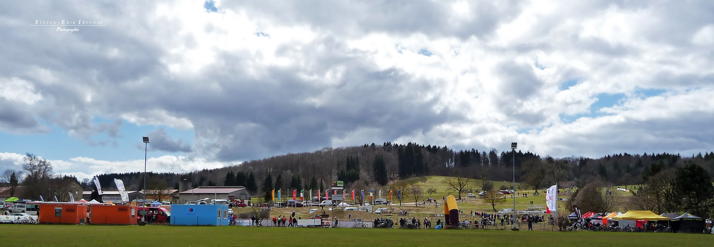 "MTB - CUP in Münsingen* Stadionpano"