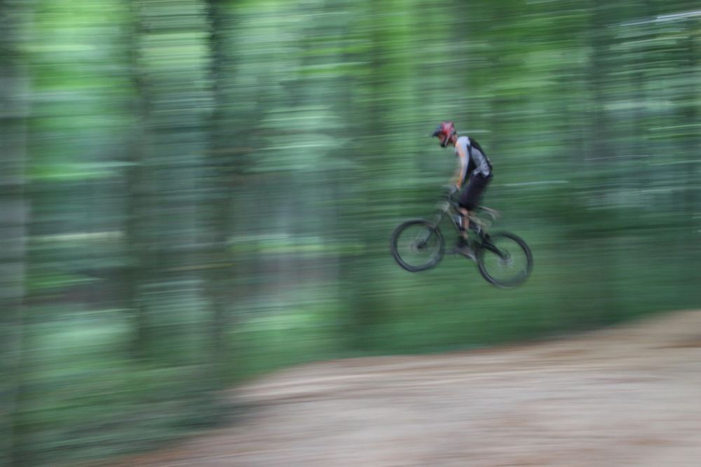 MTB Sprung in den Baumbergen.