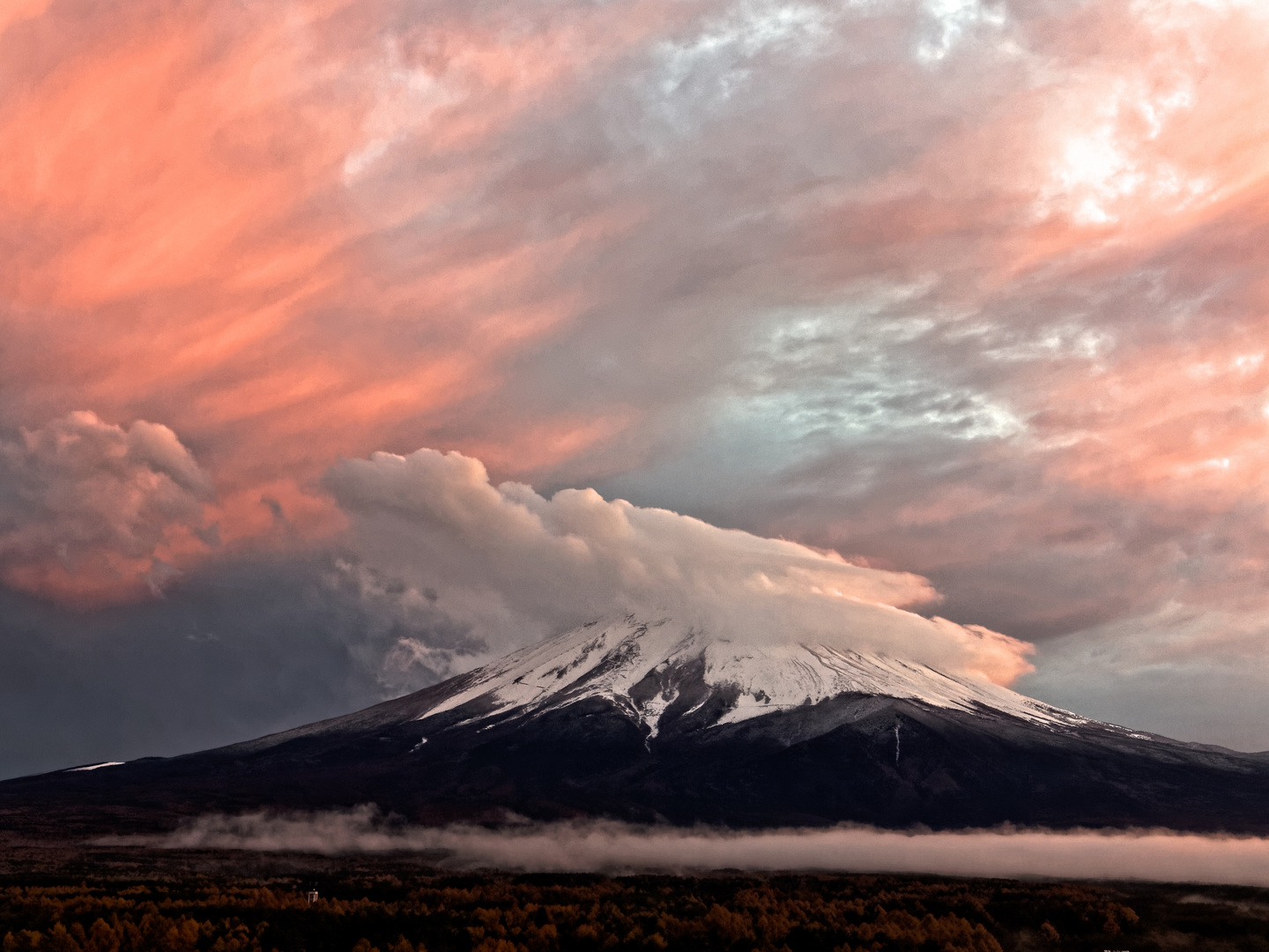 Mt.Fuji in clouds