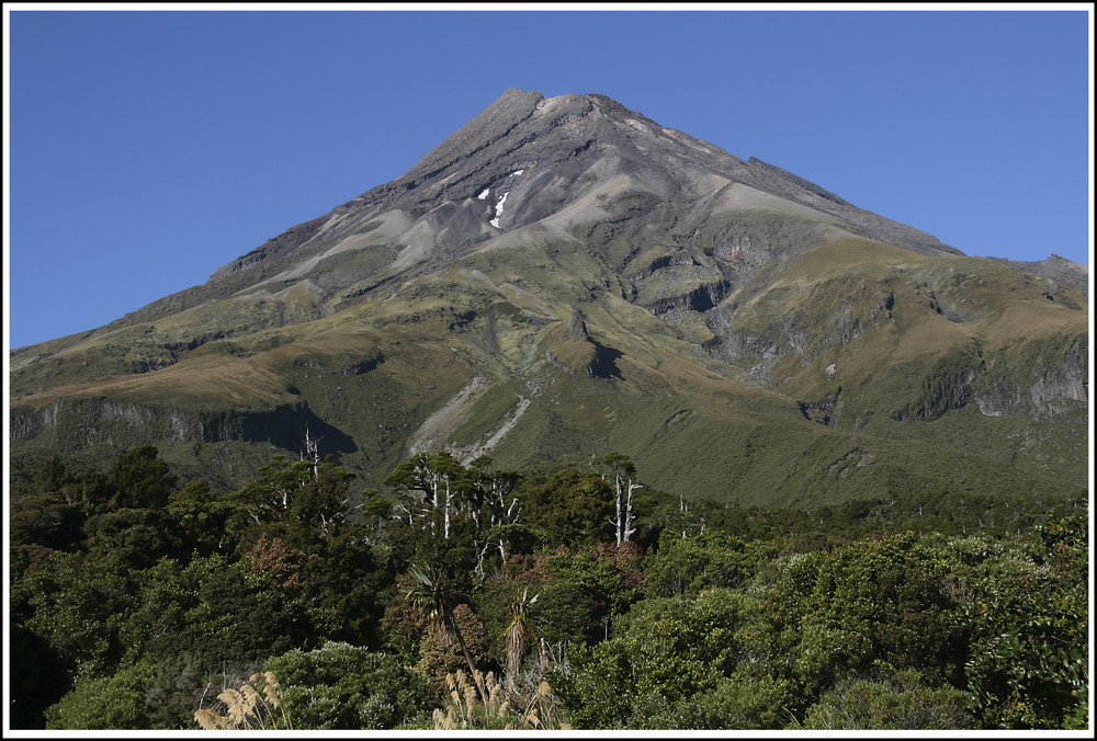 Mt.Taranaki 8.30 Uhr