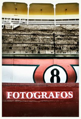 muchos saluda en fotografos