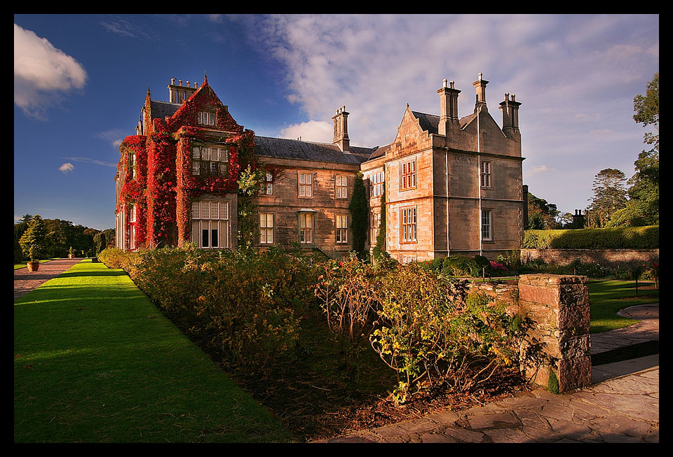 Muckross House