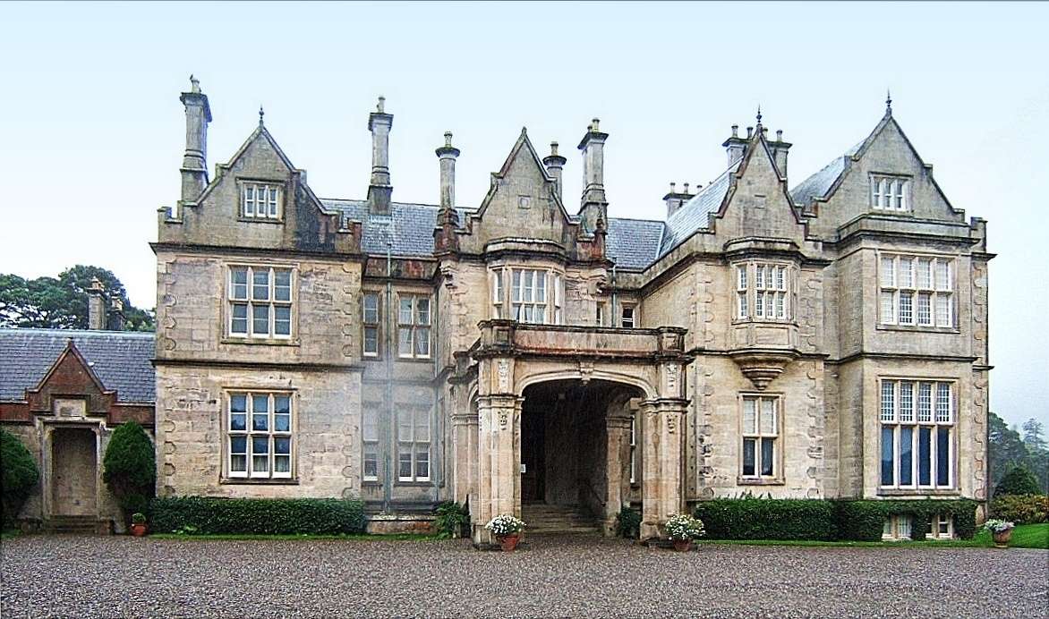 Muckross House