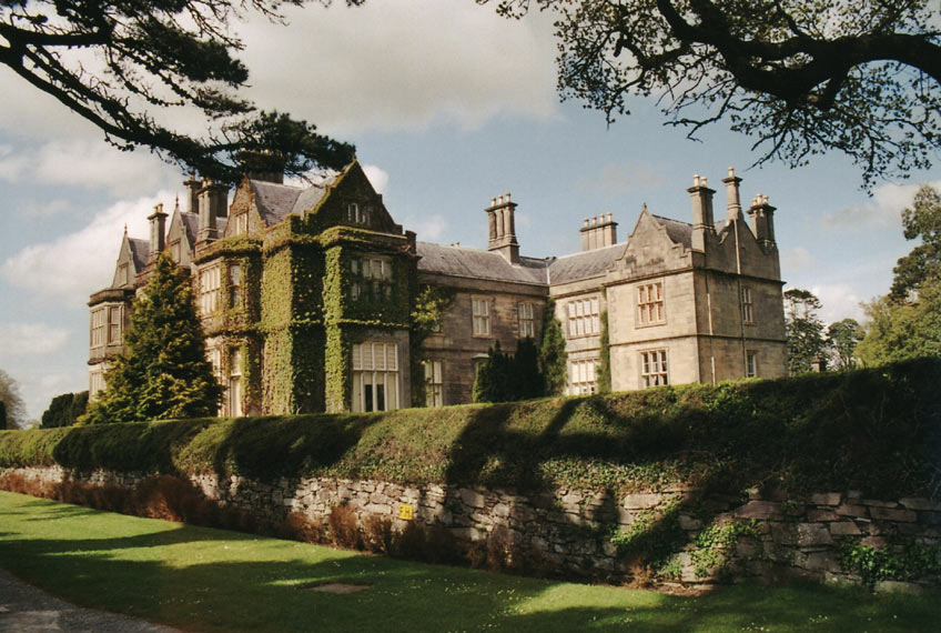 Muckross House