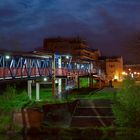 Mückenwirt Brücke in Magdeburg im Mondlicht