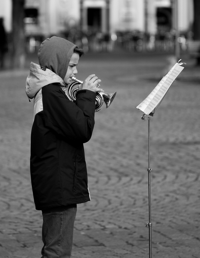 Müder Blasinstrumentalist