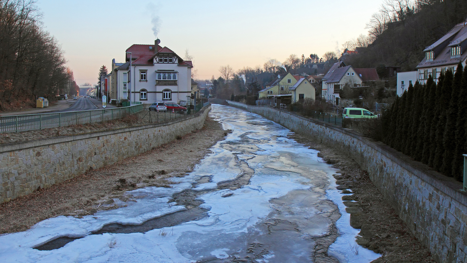 Müglitz am Ende von Dona mit Blick nach Norden