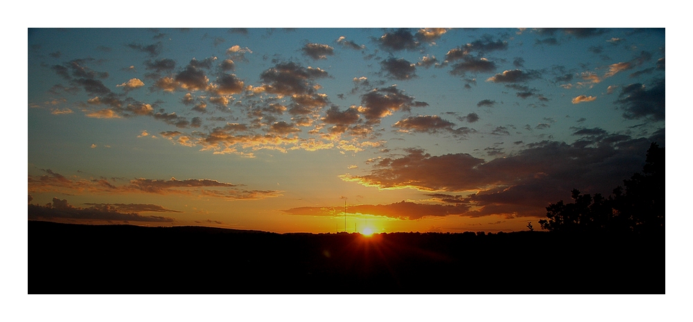 Mühlacker Sender bei Sonnenuntergang