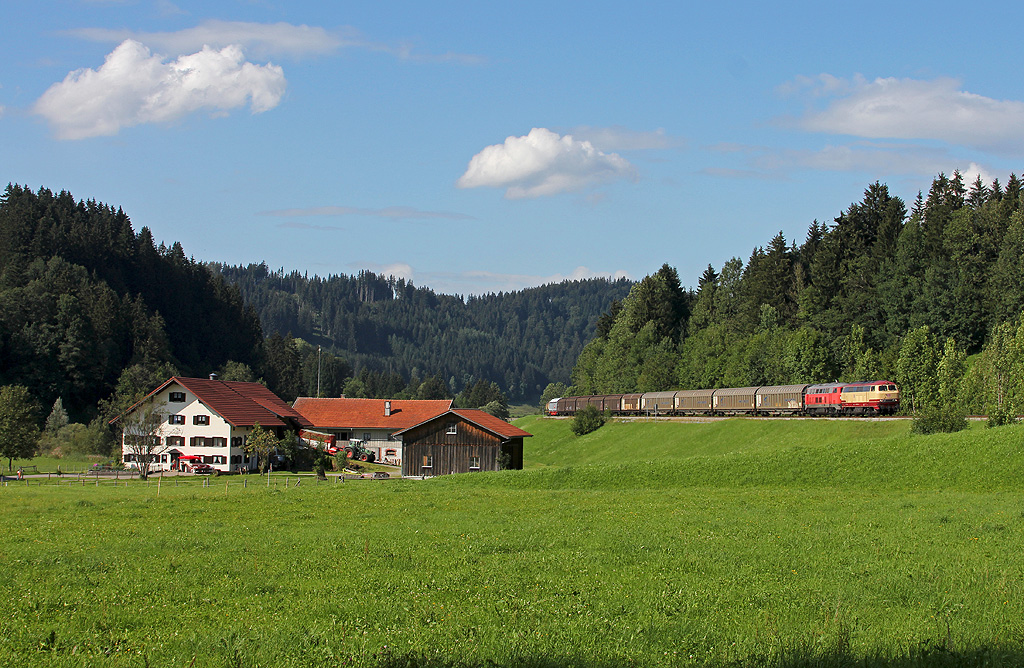 Mühldorfer Blondine auf Abschiedstour im Allgäu