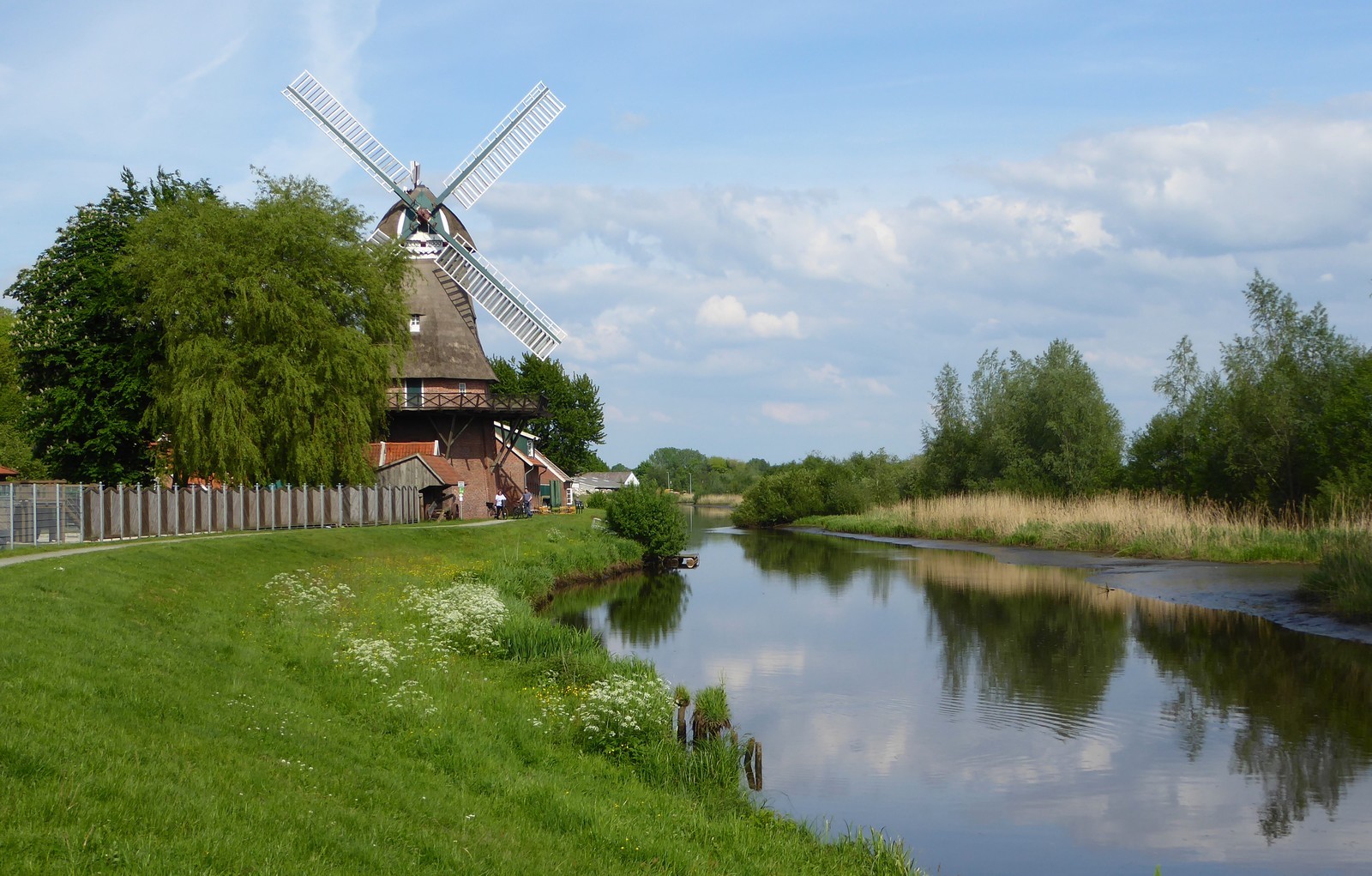 Mühle am Fluss