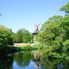 Mühle am natürlichen Spiegelwasser