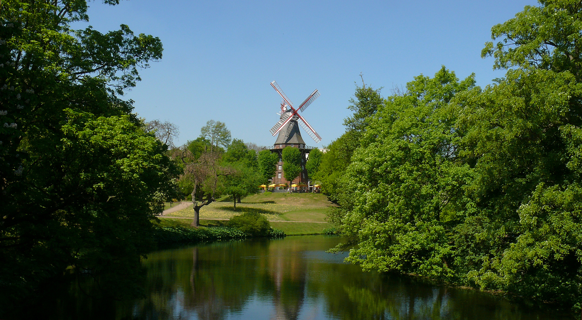 Mühle am Wall . . . im Zentrum von Bremen