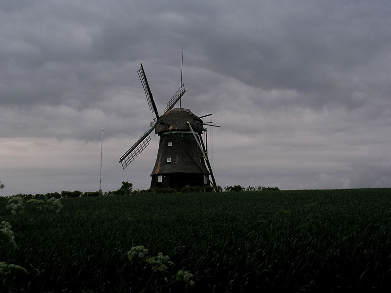 Mühle bei Gewitterstimmung