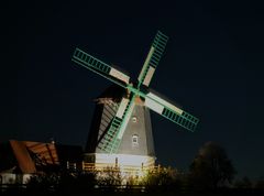 Mühle bei Nacht